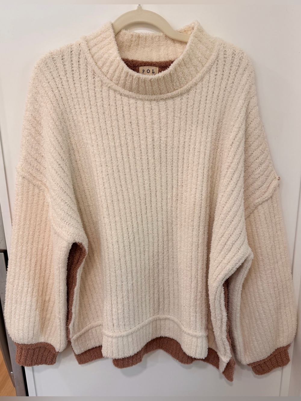 POL Cozy Chenille Cream Ribbed Crewneck Sweater with Brown Contrast oversized L
